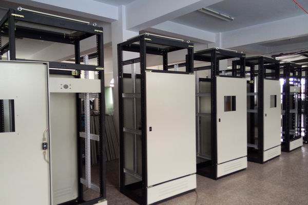 安吉控制箱-3683谈谈控制箱的维护和保养事